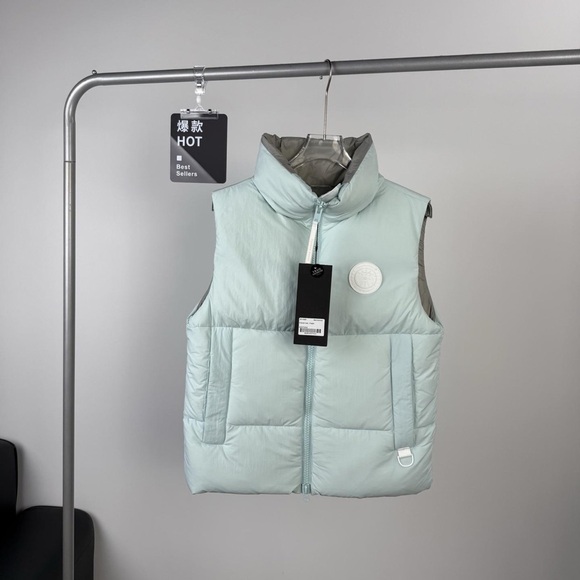 Canada Goose Light Blue Puffer Vest - Picture 1 of 4
